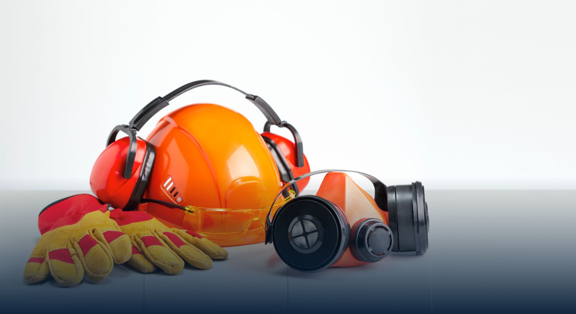 Pemilihan dan Penggunaan APD yang Tepat untuk Setiap Pekerjaan